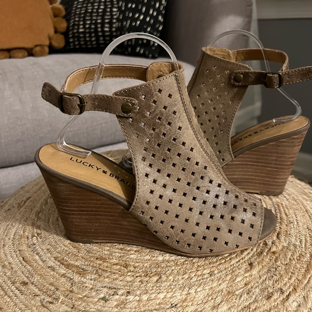 Lucky Brand Tan Wedge Sandals with Perforated Design